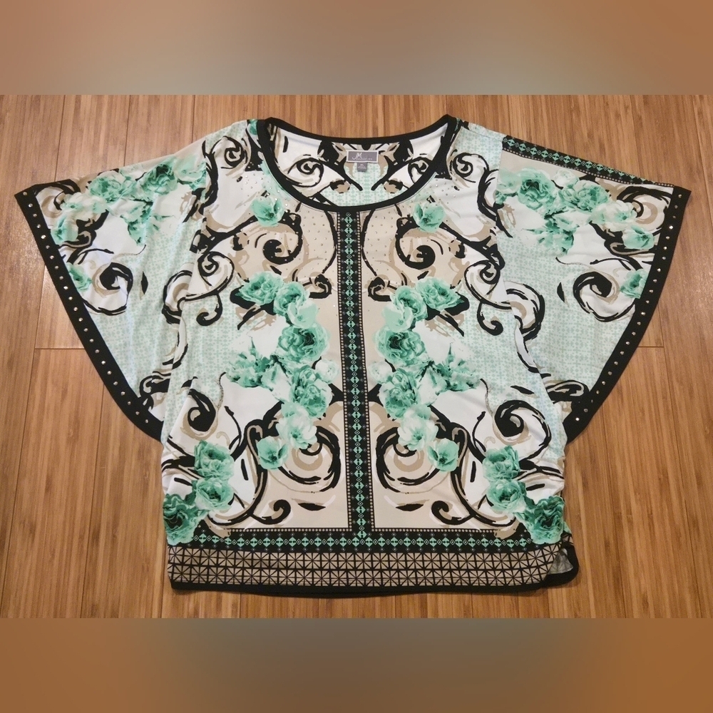 NWOT JM Collection Floral Print Top
